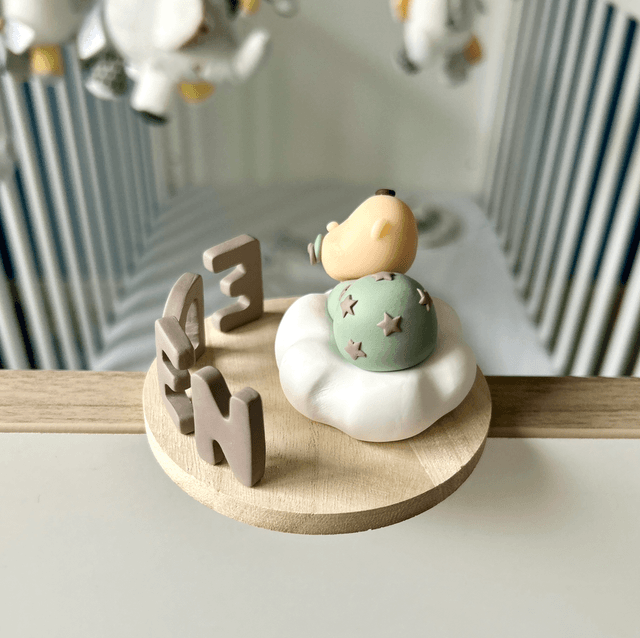 Figurine bébé endormi personnalisable