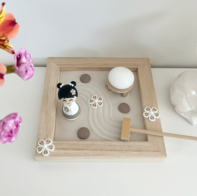 Jardin zen d'intérieur kokeshi "white"