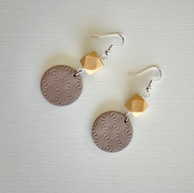 Boucles d'oreilles pendantes "Lilas des indes"