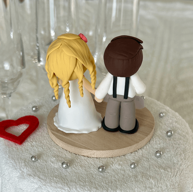 Figurines personnalisables pour pièce montée de mariage