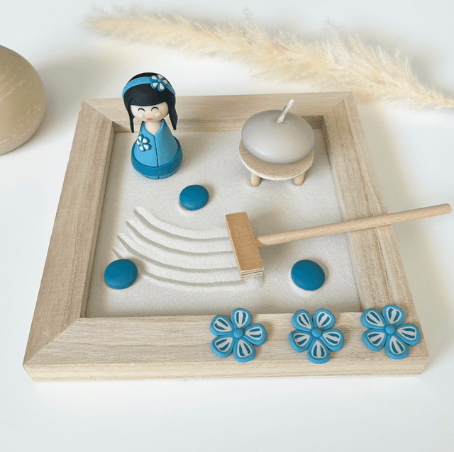 Jardin zen d&#039;intérieur kokeshi &quot;blue&quot;
